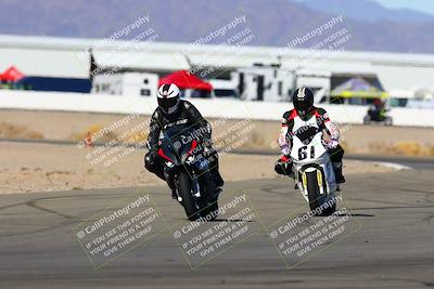 media/Jan-08-2022-SoCal Trackdays (Sat) [[1ec2777125]]/Turn 14 Outside (1050am)/